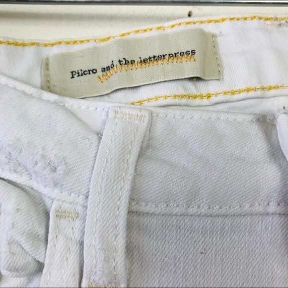 Anthropologie Pilcro Letterpress Stet Off White Distressed Jean Denim Shorts 26 - Picture 8 of 13